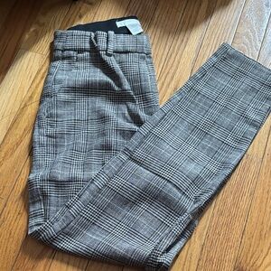 H&M Women's Black and tan Plaid Trousers